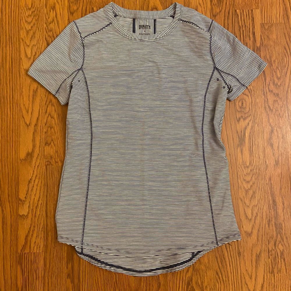 Duluth Trading Co. Navy & White Striped Tee Small